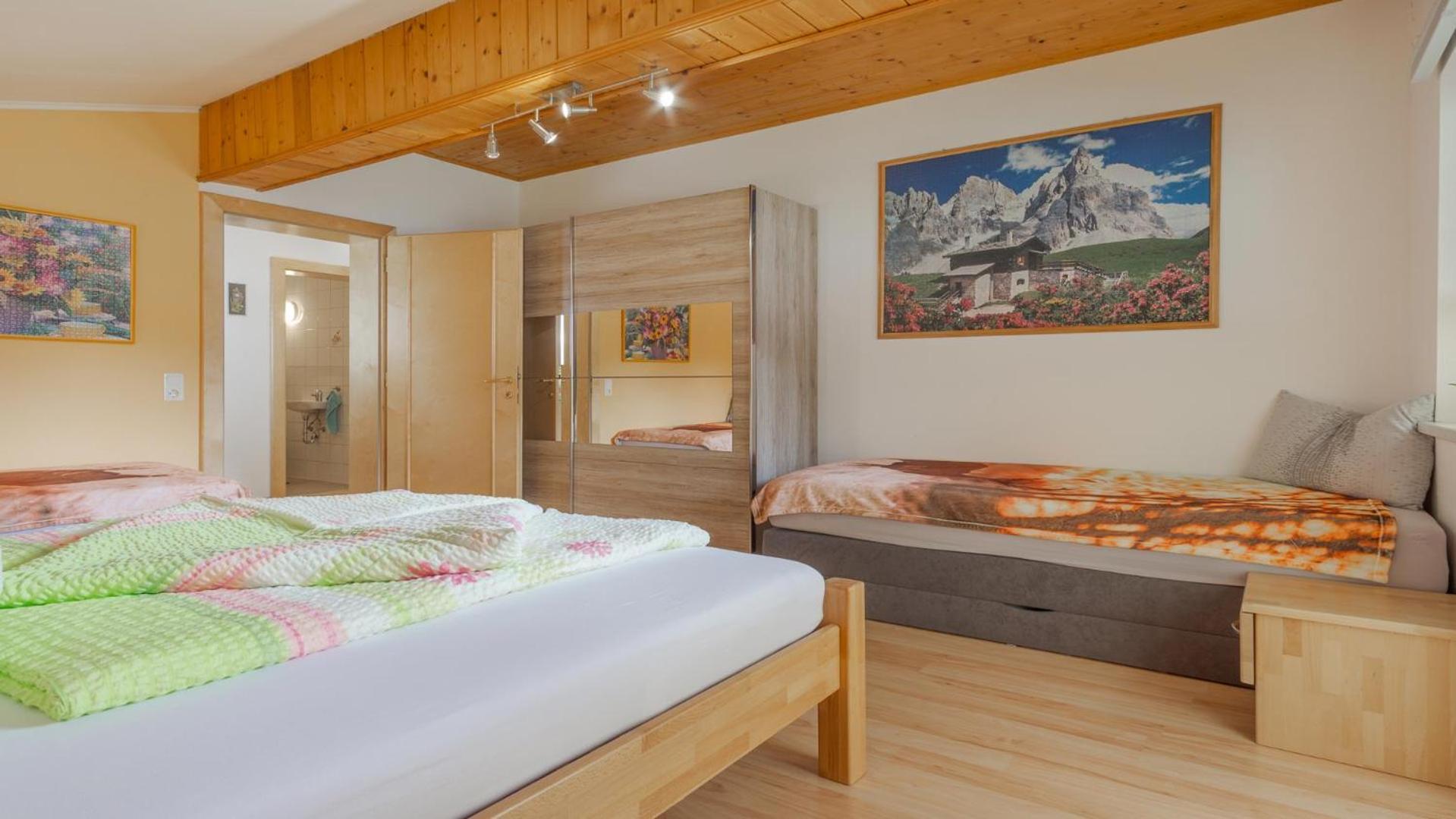 Haus Stern Apartment Нойщифт им Щубайтал Екстериор снимка