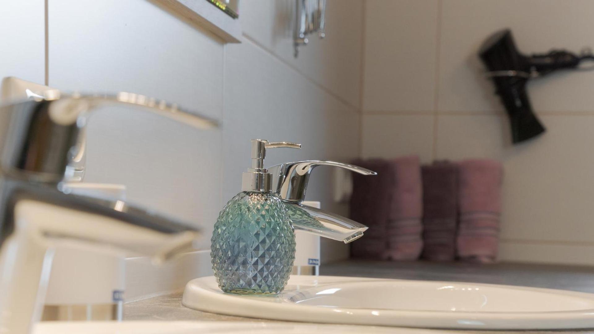 Haus Stern Apartment Нойщифт им Щубайтал Екстериор снимка