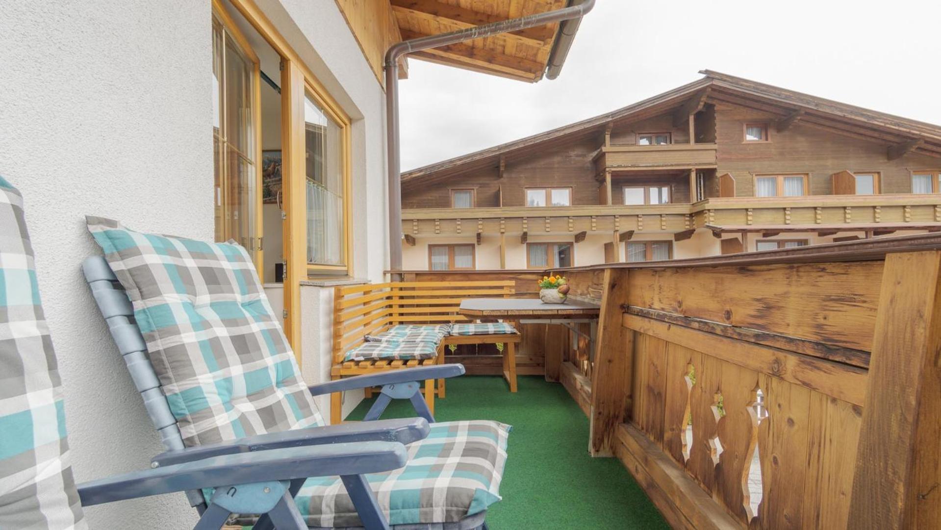 Haus Stern Apartment Нойщифт им Щубайтал Екстериор снимка